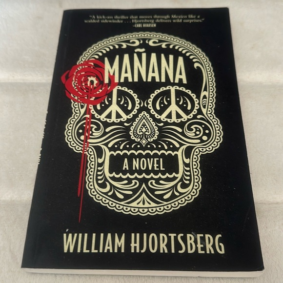 🧚‍♀️3/$12🧚‍♀️Mystery. Mañana - Picture 1 of 4